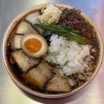 ラーメン はなこ - 料理写真:はなこラーメン(中)200g    950円(税込)