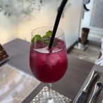 レストラン ラ ヴィーニュ - 自家製の赤紫蘇スカッシュ