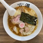 支那ソバ 雲呑 渦 - 料理写真:ワンタン麺　大盛