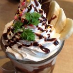 チョコレートパフェ