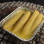 炭火焼肉しんちゃん - 