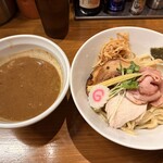 馳走麺 狸穴 - 