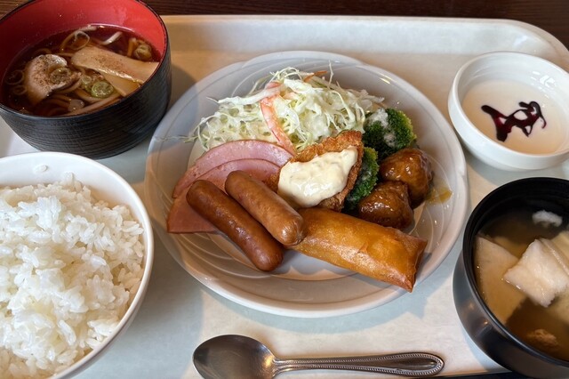 アパホテル 青森駅東（【旧店名】セントラルホテル青森） - 青森（ホテル）の写真