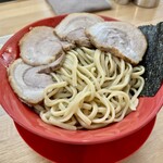 ぶたのほし - 麺　M麺大盛 200円+専用ニク増150円　