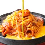 【熱々・鉄板仕立て】ジュージュー焼けるイタリアンスパゲティ 1,320円（税込 1,452円）
