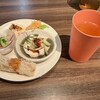 88 Asia - ランチセットの前菜盛り合わせとジャスミンティー