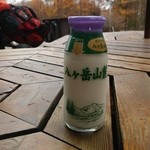 Yatsugadake Sansou - 八ヶ岳牛乳、風呂上がりに最高！