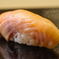 鮨 八咫烏 - 