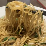 シーメンハン - 焼きそばの麺のリフトアップ