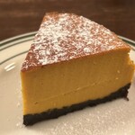 喫茶キナザッカ - かぼちゃのベイクドチーズケーキ。