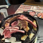 炭火ジンギスカン酒場 もんごる - 