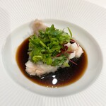 KOBAYASHI - 長崎五島列島の蒸し魚（ソース後がけ）