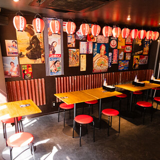 昭和レトロな温かい酒場空間◆一人飲みからグループ利用まで◎