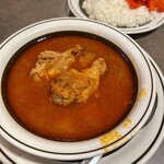 ティン・フック - 