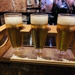 サッポロビール博物館 - 飲み比べセット1200円(開拓使麦酒240ml、黒ラベル240ml、クラシック240ml)