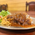 レストラン三日月 - 料理写真:まるで大山のごとく盛り！