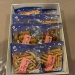 かりんとう 小桜 - いっぱい入ってます^_^