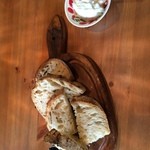 イル・リコッターロ - 天然酵母パンとリコッタとオリーブオイル