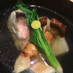 日本料理 太月 - :お椀：若狭ぐじ　葱、　聖護院蕪　　松茸　　めかぶ