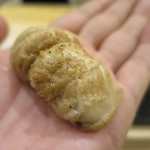 寿司処 しん - あなご（手渡し）