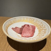 柳橋焼にく わにく - タン切り落としハーフ