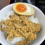 愛と情熱のらーめん屋 皐月亭 - ミニそぼろ丼　無料ですよ⁈