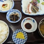 島の味処 こまつ - 