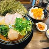 王道家直系 家系ラーメン がく