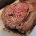 炭火焼酒亭ローリンストーン - 名物／豪州産骨付きラムロース　ズームアップ