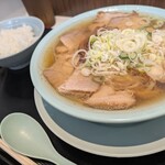 新橋ニューともちんラーメン - 