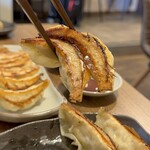 ごろちゃん餃子 - 