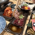 京の虎牛 近江牛焼肉と神戸ビーフ - 