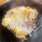 お好み焼 オモニ - オモニ焼(ソースかけ前) 1200円