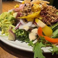 ERUTAN RESTAURANT BAR - 