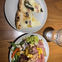 ERUTAN RESTAURANT BAR - 