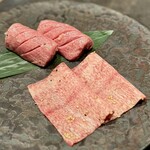 大徳壽TOKYO - タン食べ比べ 上タン・厚切りタン