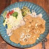 CURRY BAR CAFE 三月の水