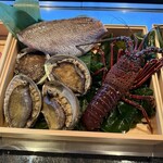 昇龍 by うかい亭 - 黒アワビ＆伊勢エビ