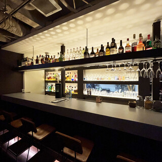 お一人様でお酒やお食事も