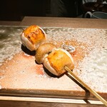 炭割烹 新谷 - むね肉 ○