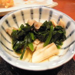 Tenyoshi - 小松菜、舞茸かな？の煮びたし