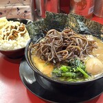とらきち家 光 - チャーシュー麺1100円・キクラゲ50円・味玉120円・ライス150円