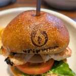 なぎさのハンバーガー - 薪火チキンバーガー