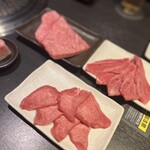 肉処 天穂 - 