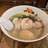 元祖博多だるま - ラーメン(煮玉子入り)