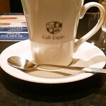 OSLO COFFEE 東武ホープセンター店 - カップは背が高くてエレガント