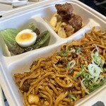 マレーシアパビリオン MAKAN MAKAN - ミーゴレン