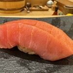 鮨 こん藤 - 中トロ（同じ個体）　◎