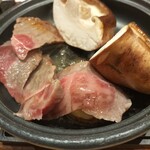 伊豆長岡 京急ホテル - 肉厚椎茸すごくおいしい。お肉もおいしい。