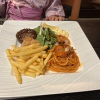 久右衛門邸 - 娘のお子様セット。子供向けとは思えない程絶品。